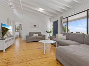 Ocean Oasis by Experience Jervis Bay, Vincentia